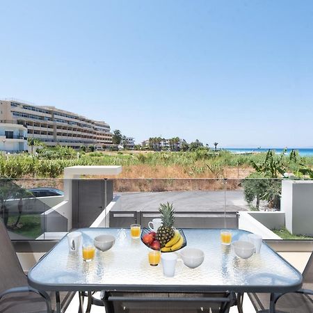 Vila Ixia Breeze 3 Exteriér fotografie
