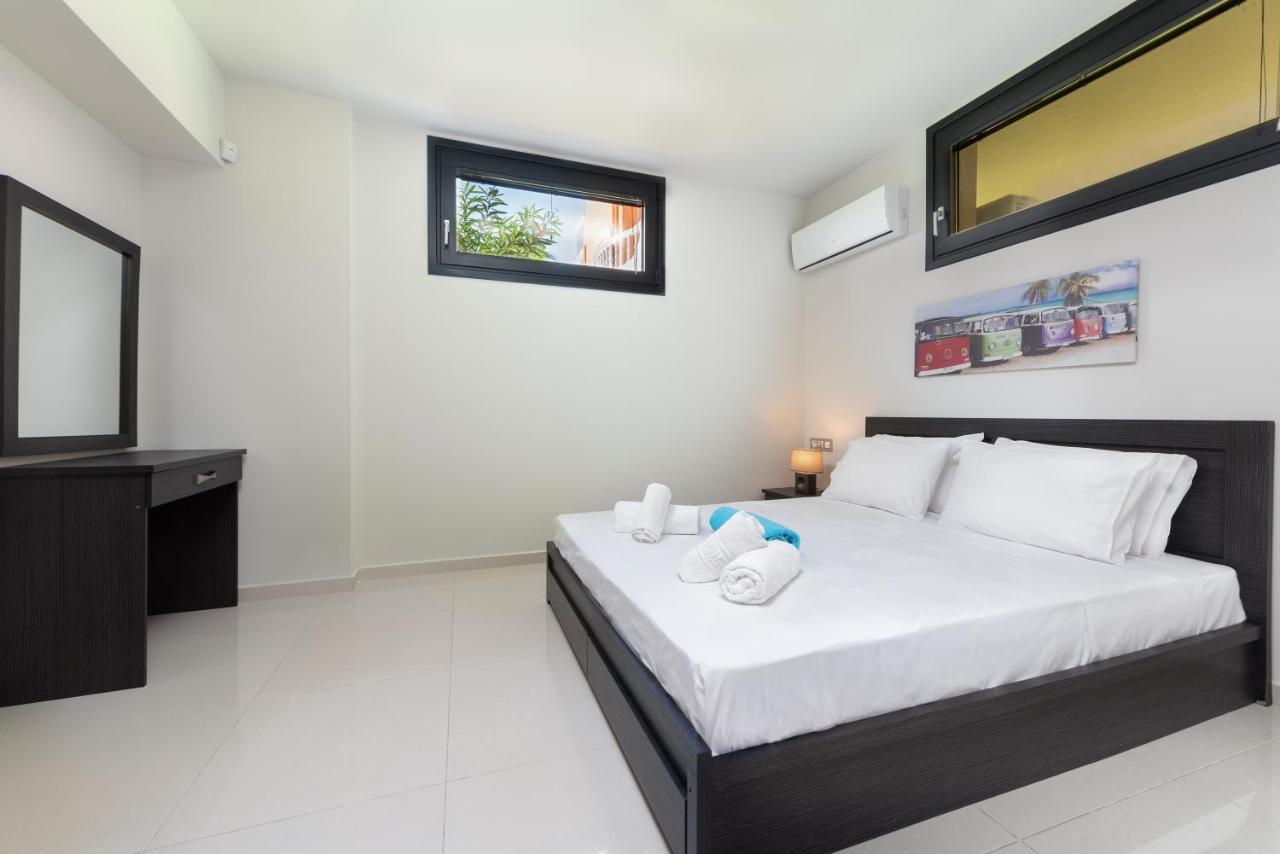 Vila Ixia Breeze 3 Exteriér fotografie